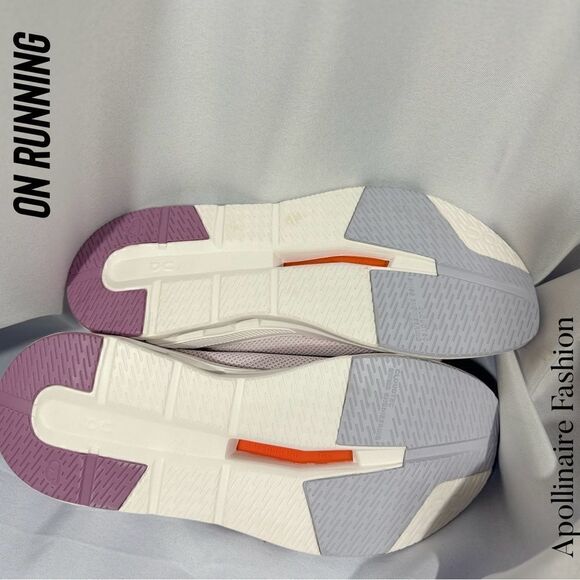 ON RUNNING CLOUD EASY WOMENS SHOES IN PINK ORCHID SIZE 11 NEW - Picture 6 of 6